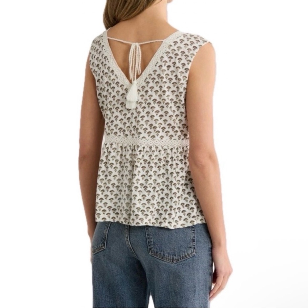 Lucky brand top - Picture 2 of 5